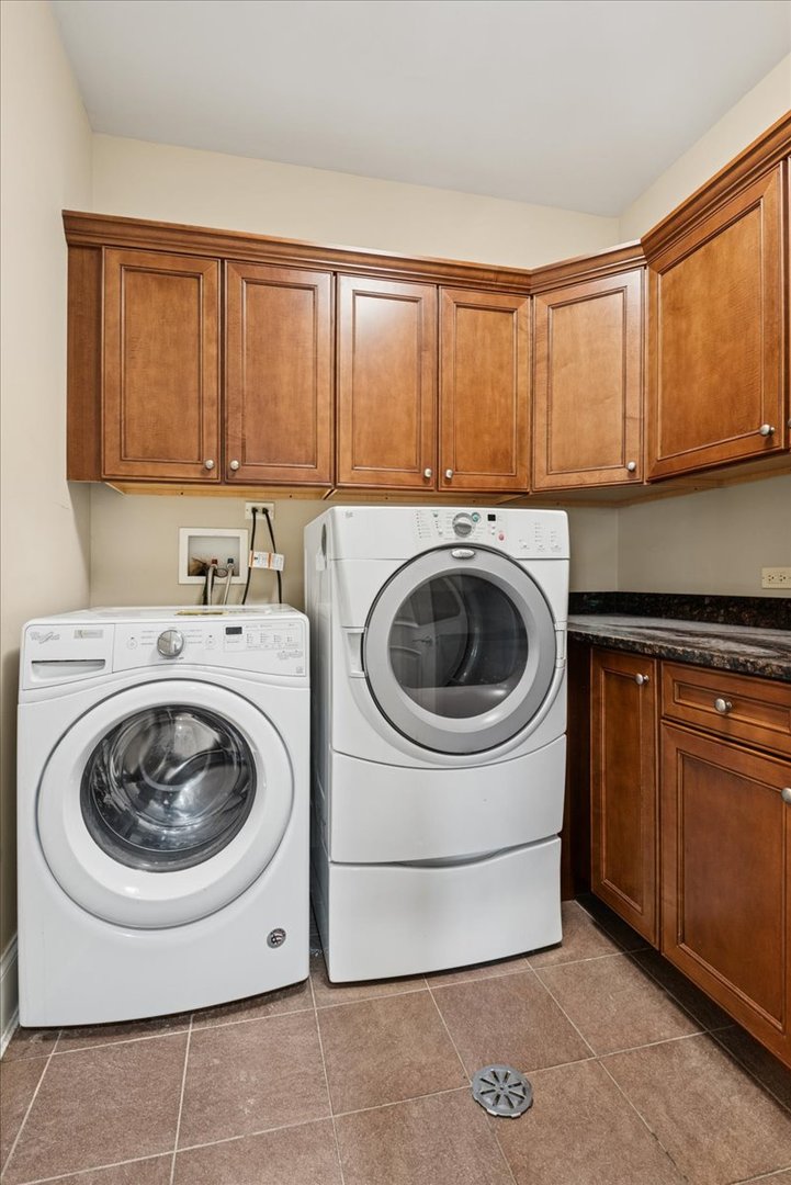 580 Greenwood Road Northbrook, IL 60062 - Photo 39 of 57