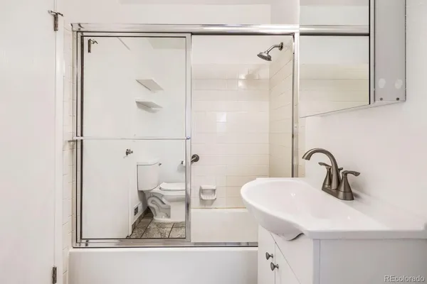 $2,950 | 11962 East Maple Avenue, Aurora, CO 80012