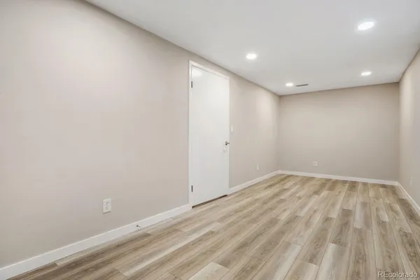 $2,950 | 11962 East Maple Avenue, Aurora, CO 80012