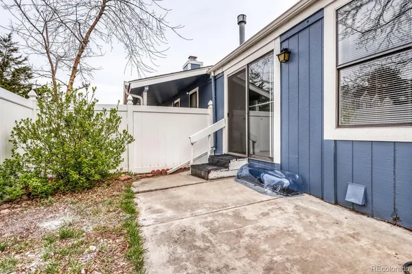 $2,950 | 11962 East Maple Avenue, Aurora, CO 80012