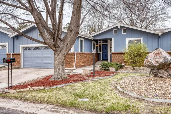 $2,950 | 11962 East Maple Avenue, Aurora, CO 80012