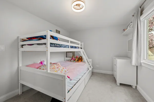 $675,000 | 1015 Hazel Avenue, Deerfield, IL 60015