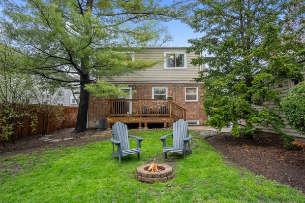 $675,000 | 1015 Hazel Avenue, Deerfield, IL 60015