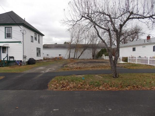 208 Maple Street Bangor, ME 04401 - Photo 1 of 4 Photo