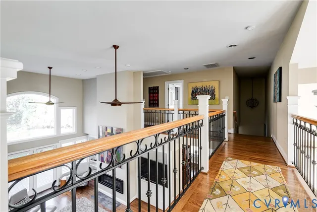 $1,300,000 | 10 Tow Path Circle, Richmond, VA 23221