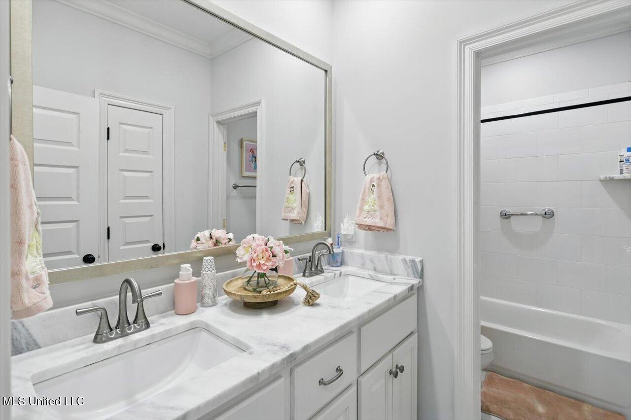 1407 Rudder Way Brandon, MS 39047 - Photo 25 of 34 29-1407 Rudder Wy _ Home Tours MS