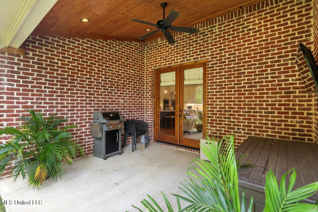 1407 Rudder Way Brandon, MS 39047 - Photo 28 of 34 32-1407 Rudder Wy _ Home Tours MS