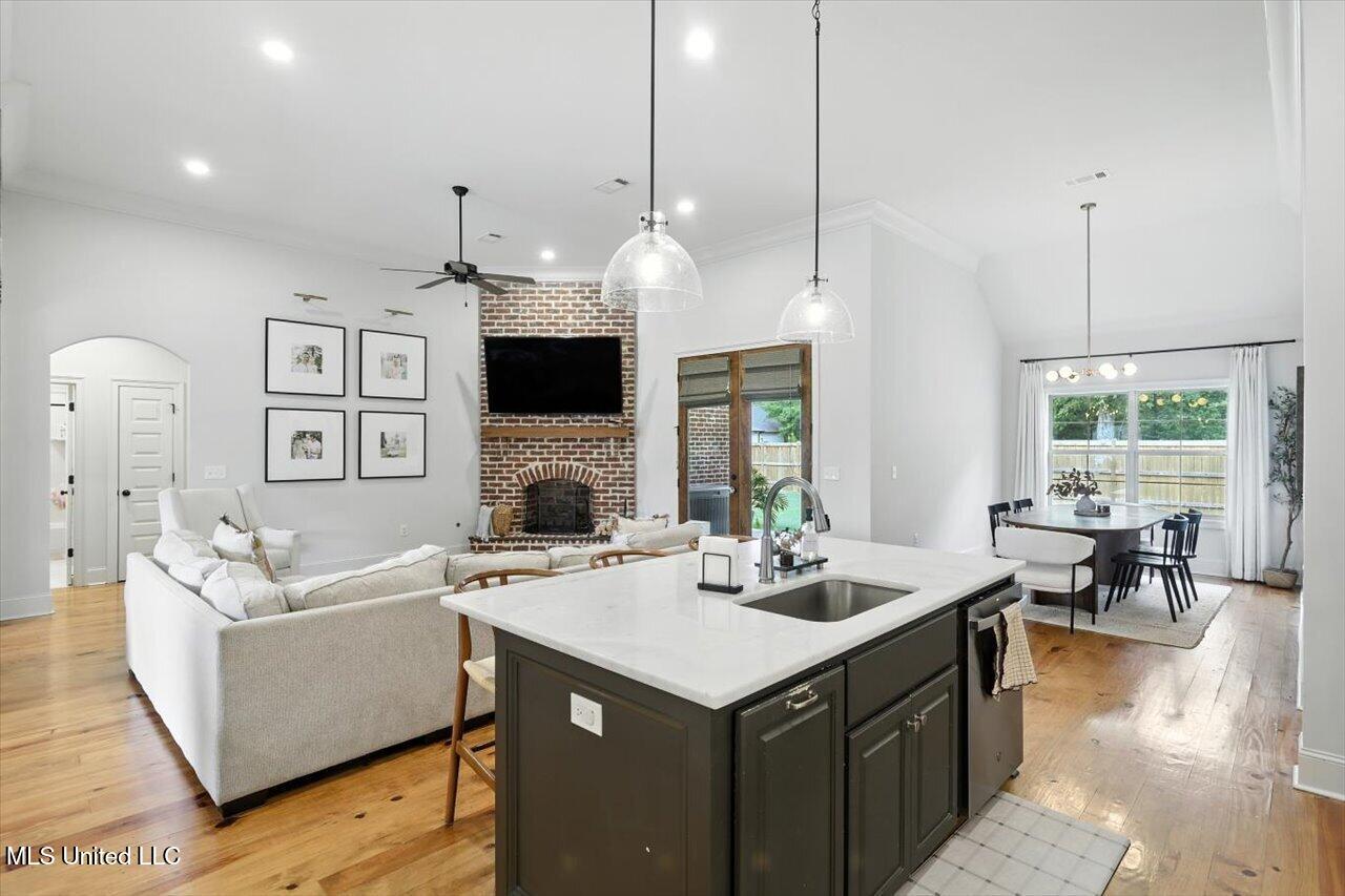 1407 Rudder Way Brandon, MS 39047 - Photo 6 of 34 07-1407 Rudder Wy _ Home Tours MS