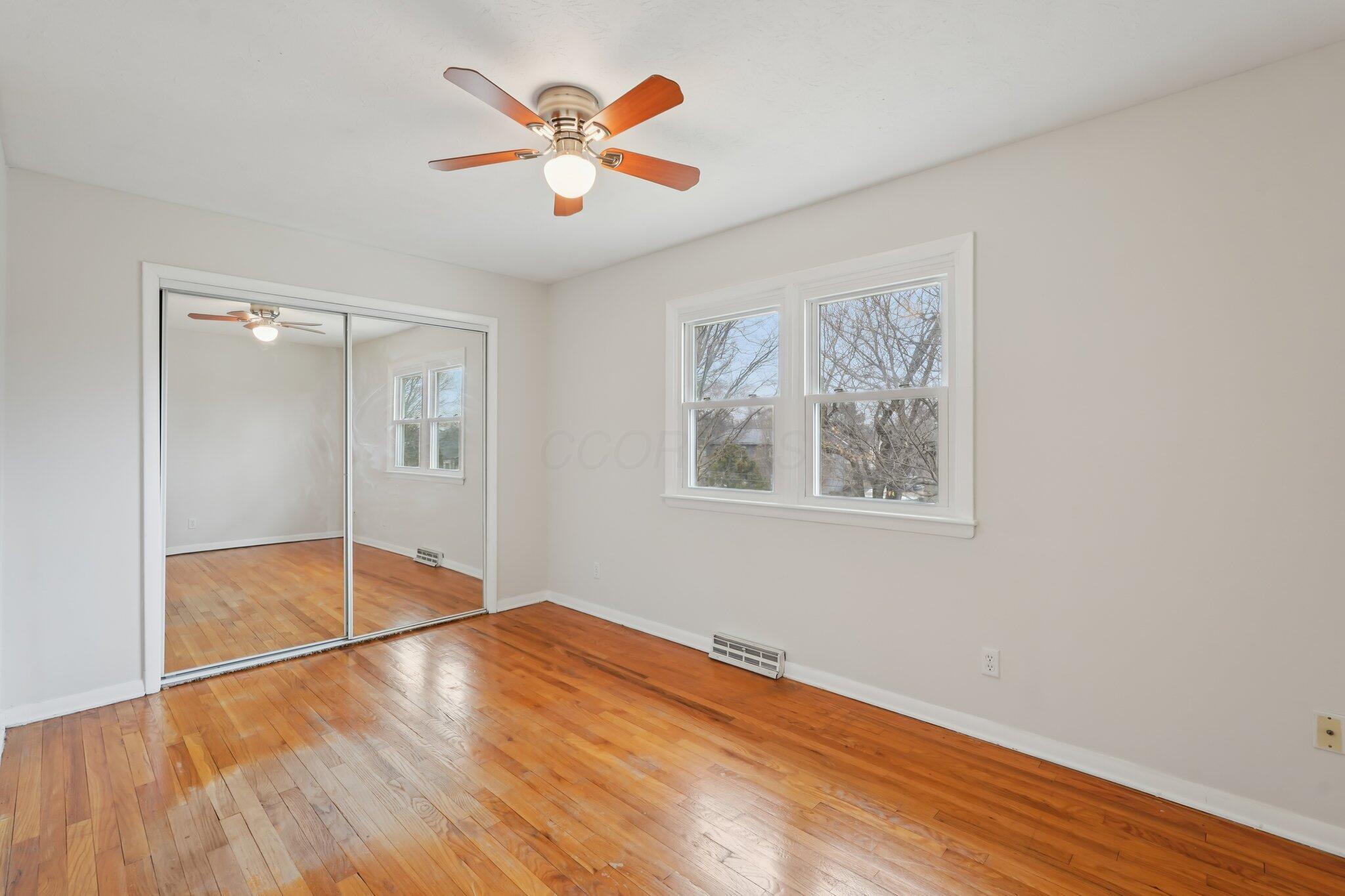 5644 Linworth Road Columbus, OH 43235 - Photo 19 of 31 28-web-or-mls-Linworth Rd-S1702-028