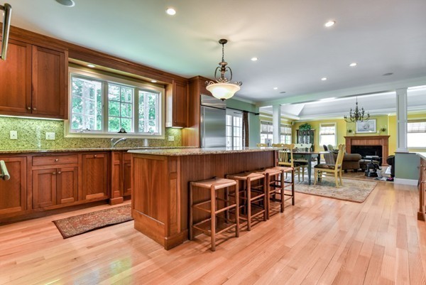 17 Greaton Road Boston, MA 02132 - Photo 8 of 26 Gallery Image 8