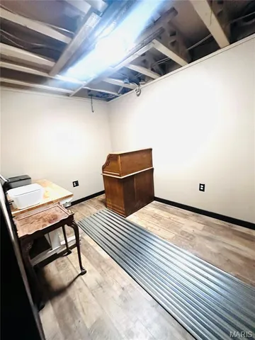 $290,000 | 9383 Audrain Road 625, Laddonia, MO 63352