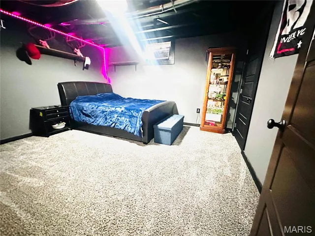 $290,000 | 9383 Audrain Road 625, Laddonia, MO 63352