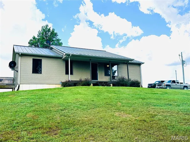 $290,000 | 9383 Audrain Road 625, Laddonia, MO 63352