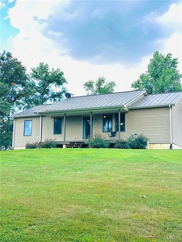 $290,000 | 9383 Audrain Road 625, Laddonia, MO 63352