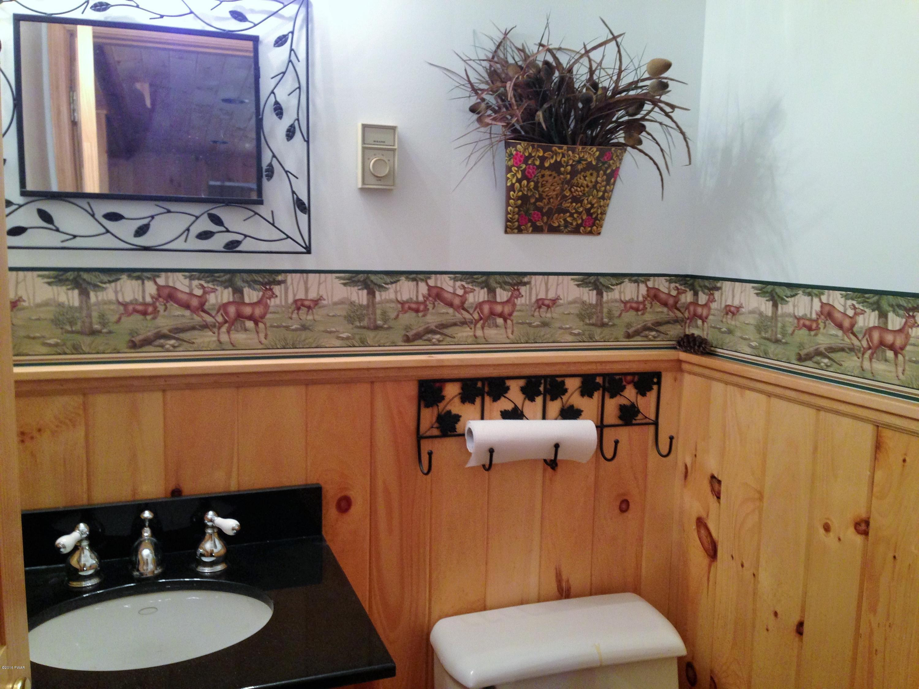 241 Fox Road Dingmans Ferry, PA 18328 - Photo 39 of 47