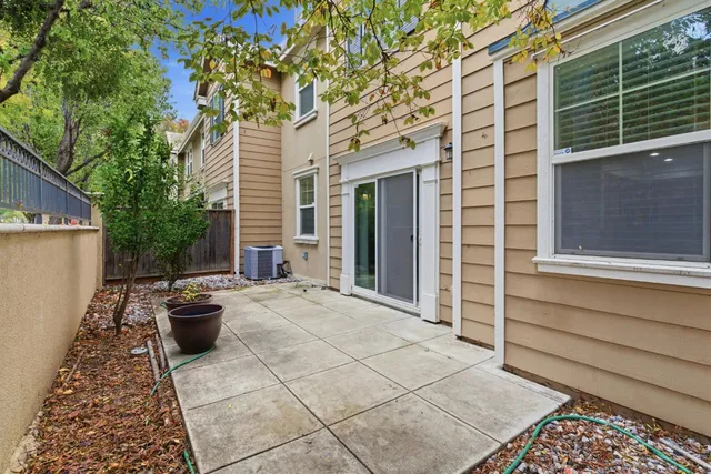 $589,900 | 262 West Lucita Way, Mountain House, CA 95391