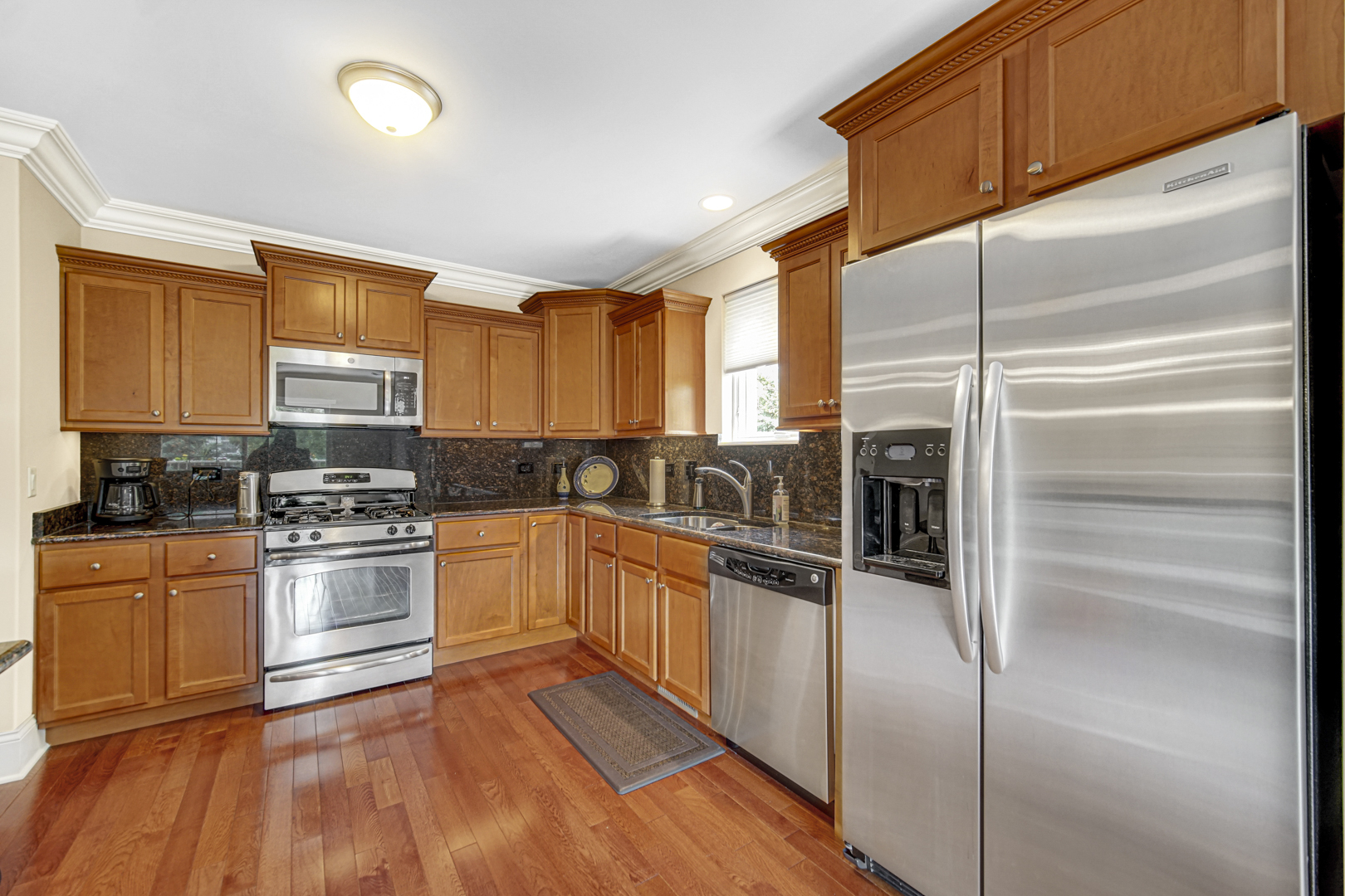 405 West Pierce Road, Unit 201 Itasca, IL 60143 - Photo 6 of 26