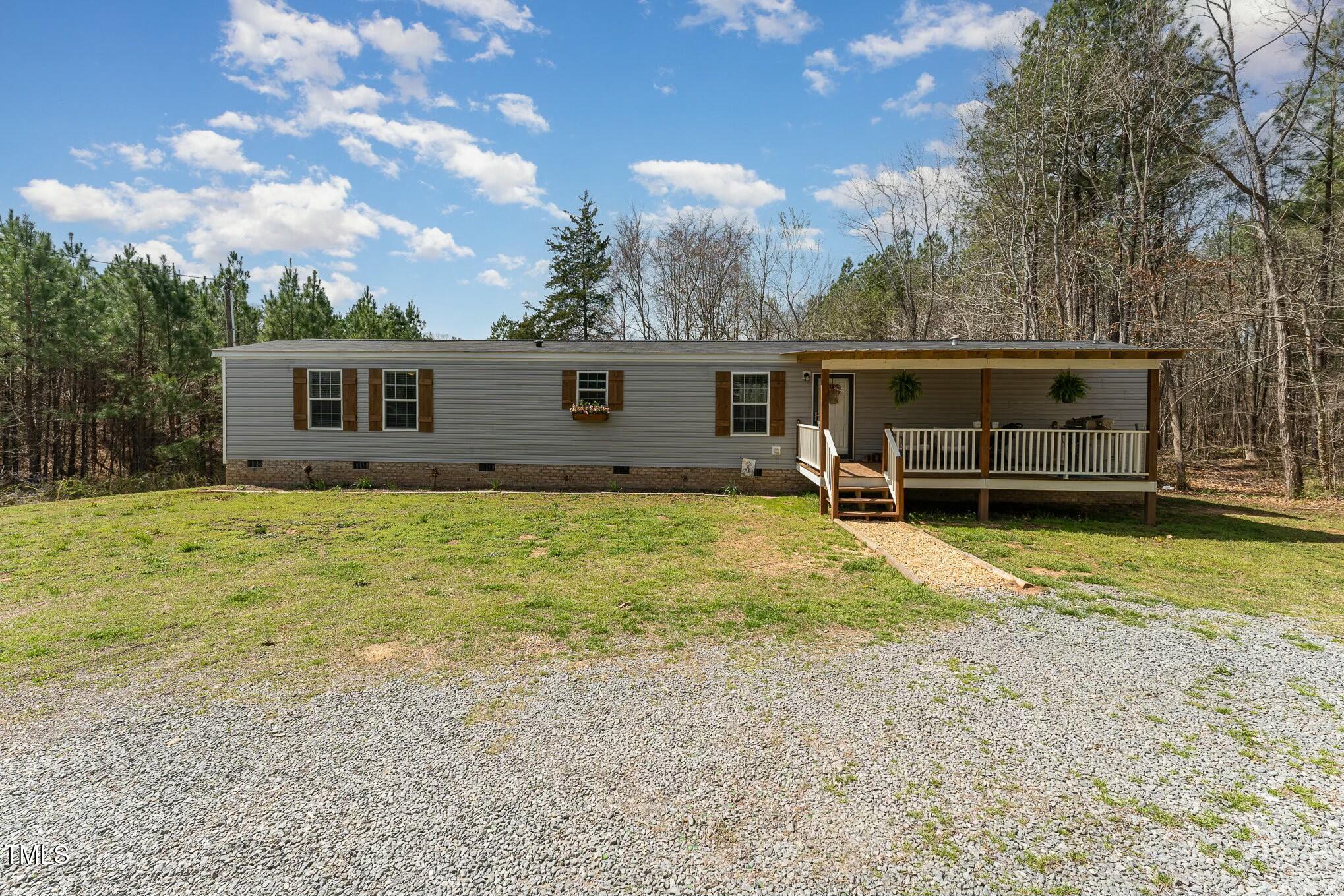 862 Thrift Road Goldston, NC 27252 - Photo 2 of 17 tempImagepRr5VB