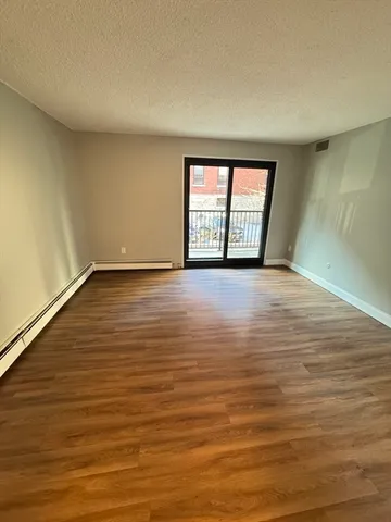 $3,400 | 49 Marion Street, Unit 1A, Brookline, MA 02446