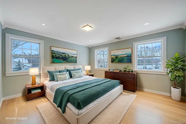 $1,200,000 | 7 Sander Court, Yaphank, NY 11980