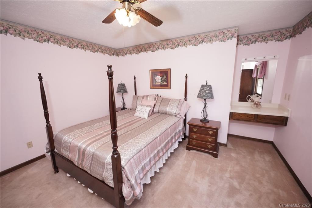 243 Jenny Gap Road Clyde, NC 28721 - Photo 23 of 48