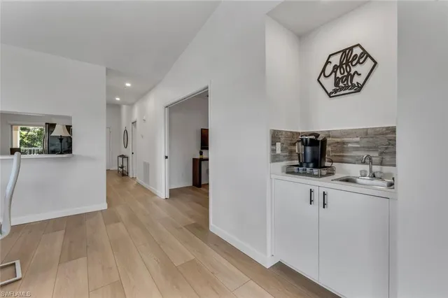 $6,500 | 6010 Chardonnay Lane, Unit 304, Naples, FL 34119