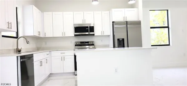$1,975 | 13480 Drysdale Avenue, Port Charlotte, FL 33981