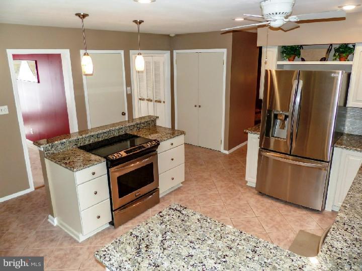 1536 Makefield Road Yardley, PA 19067 - Photo 8 of 25 Kitchen