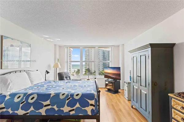 $3,100 | 3800 South Ocean Drive, Unit 719, Hollywood, FL 33019