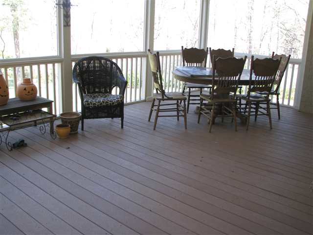 215 Rockingham Road Greenville, SC 29607 - Photo 12 of 25