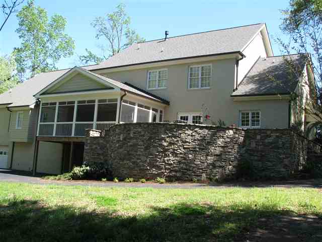 215 Rockingham Road Greenville, SC 29607 - Photo 23 of 25