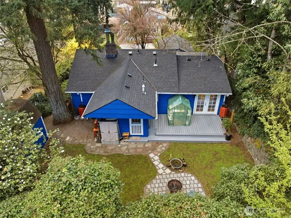 $865,000 | 9730 46th Avenue Northeast, Seattle, WA 98115