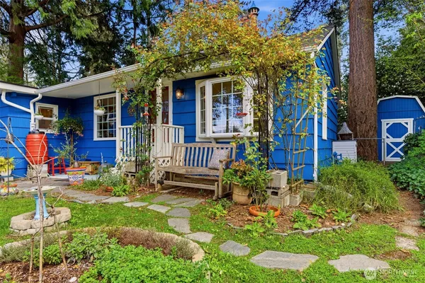 $865,000 | 9730 46th Avenue Northeast, Seattle, WA 98115