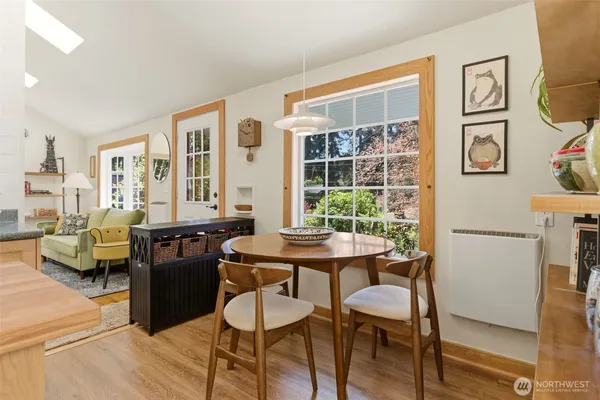 $865,000 | 9730 46th Avenue Northeast, Seattle, WA 98115
