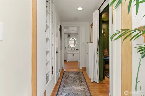 $865,000 | 9730 46th Avenue Northeast, Seattle, WA 98115