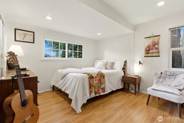 $865,000 | 9730 46th Avenue Northeast, Seattle, WA 98115