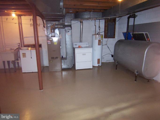 9936 Moxley Road Damascus, MD 20872 - Photo 9 of 22 Basement