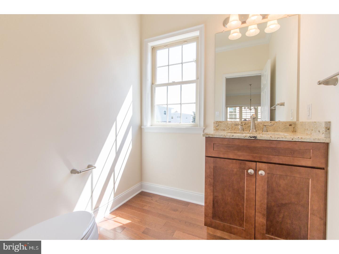 13105 Worthington Road Philadelphia, PA 19116 - Photo 17 of 25 Half Bath