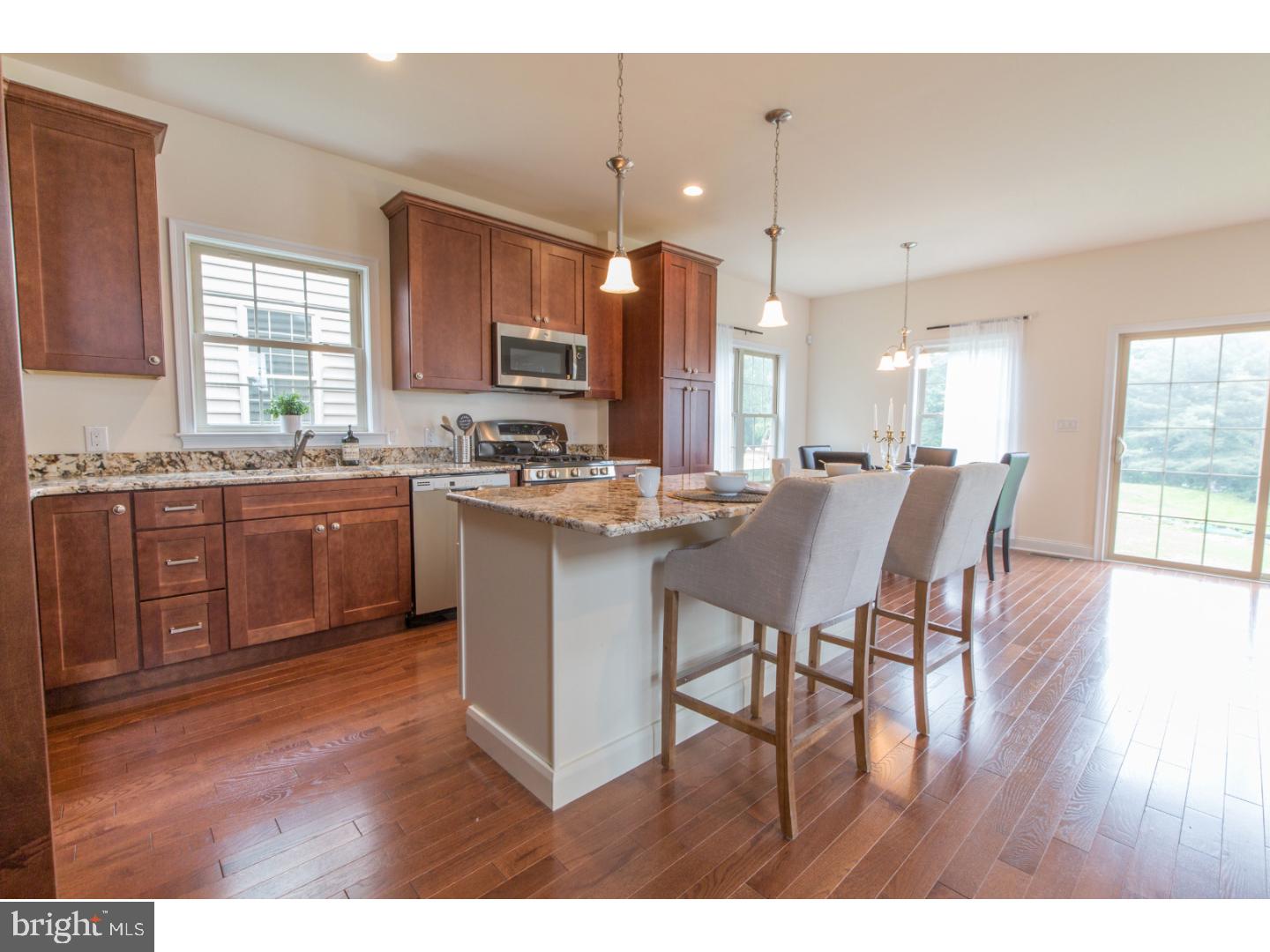 13105 Worthington Road Philadelphia, PA 19116 - Photo 6 of 25 Kitchen