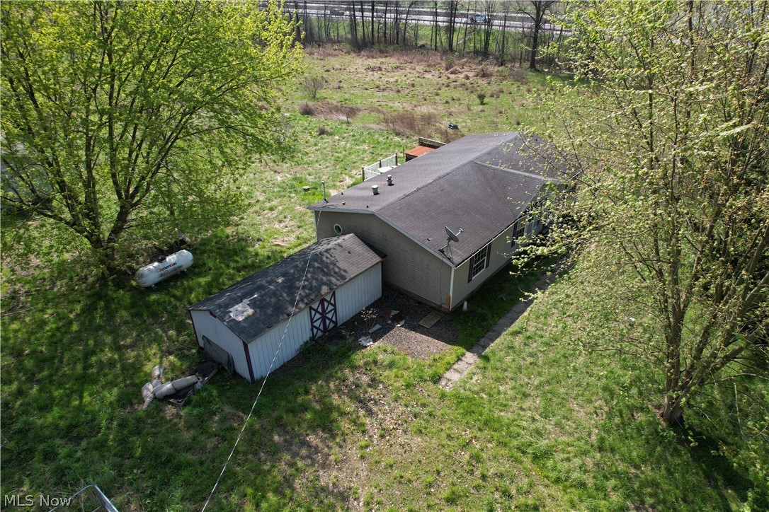 9200 Horn Road Windham, OH 44288 - Photo 9 of 41