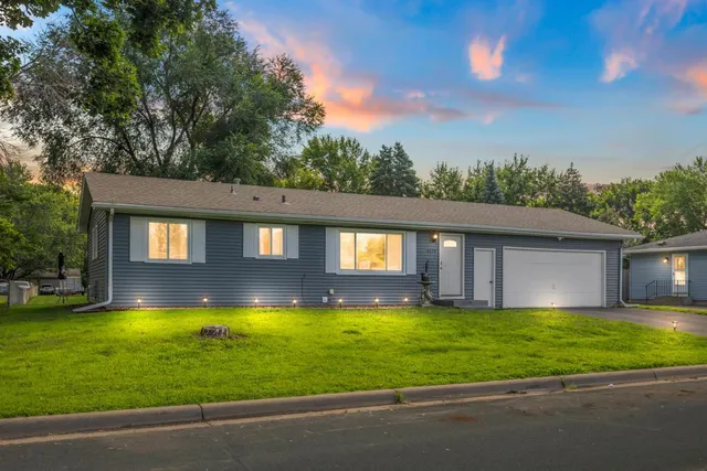 $365,000 | 4370 Nicols Road, Eagan, MN 55122