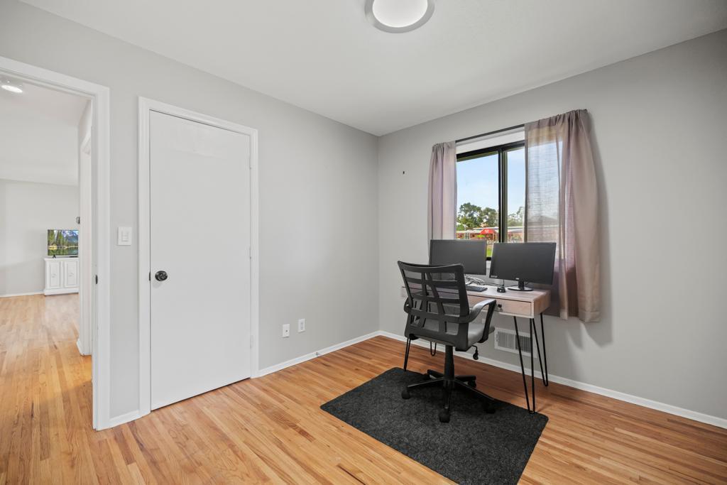 4370 Nicols Road Eagan, MN 55122 - Photo 22 of 47