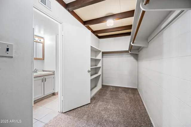 $200,000 | 1101 East Bethany Home Road, Unit 8, Phoenix, AZ 85014