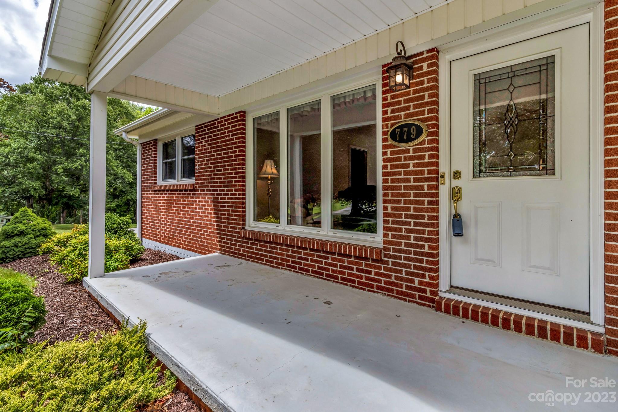 779 Jupiter Road Weaverville, NC 28787 - Photo 8 of 42 Gallery Image 8