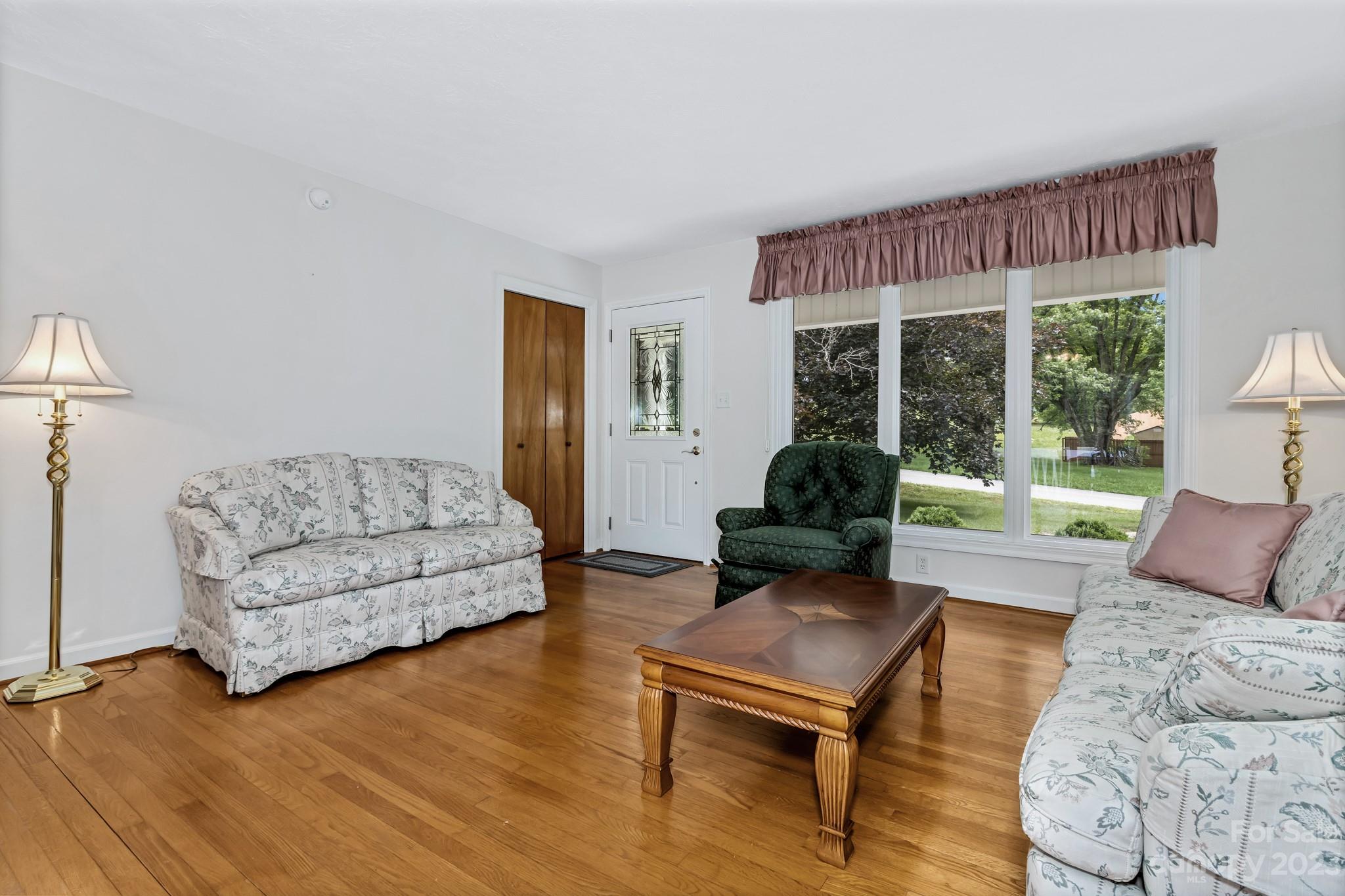 779 Jupiter Road Weaverville, NC 28787 - Photo 10 of 42 Gallery Image 10