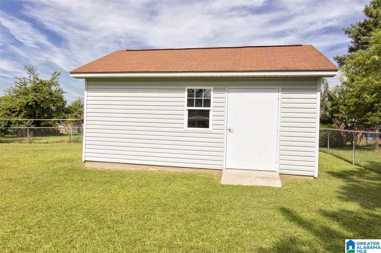 121 Winterhaven Drive Alabaster, AL 35007 - Photo 5 of 32