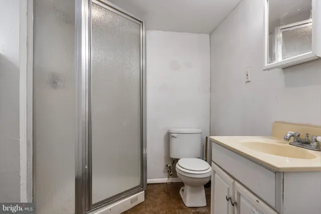 a view of outdoor space yard and deck