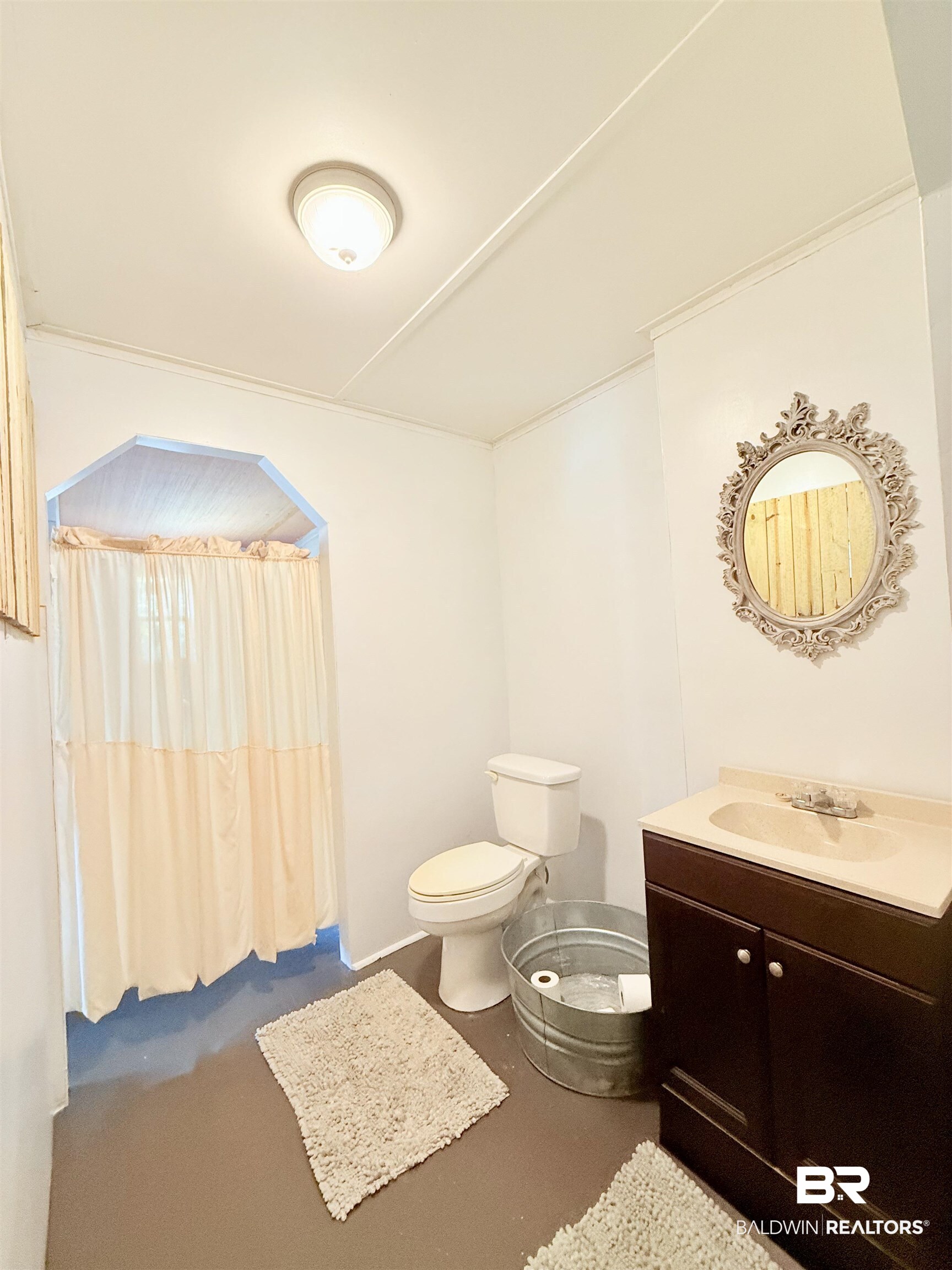 21305 River Road Robertsdale, AL 36567 - Photo 27 of 50 Full bath with toilet and vanity