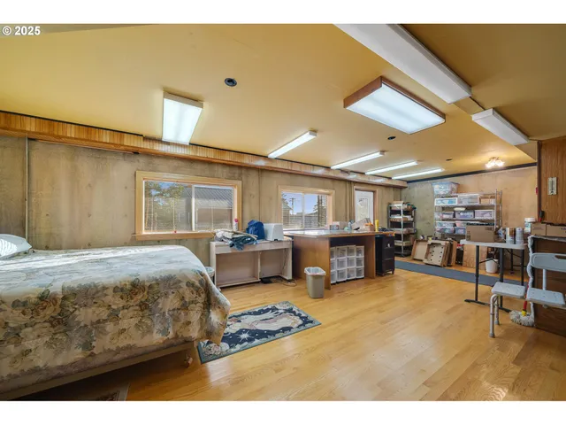 $620,000 | 305 Cypress Avenue, Garibaldi, OR 97118