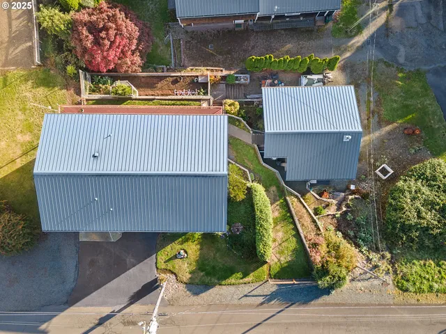 $620,000 | 305 Cypress Avenue, Garibaldi, OR 97118